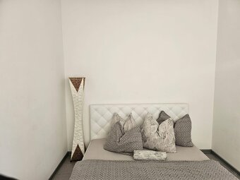 Dvojizbový zariadený byt v centre Žiliny - 10