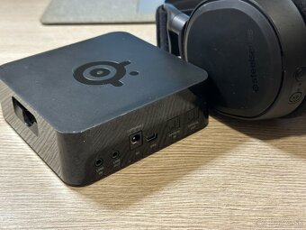 SteelSeries Arctis Pro Wireless - 10