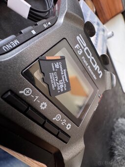 Rekordér Zoom F3 - 10