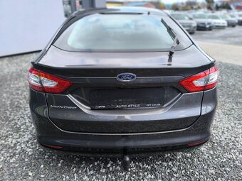 Ford Mondeo 2.0 TDCi Duratorq Titanium A/T - 10