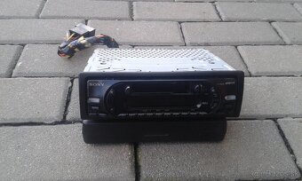 Autorádiá  Sencor,Sony,Pioneer a mikrofón - 10