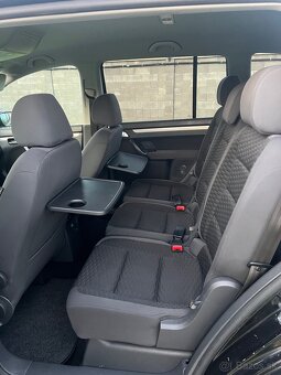 Volkswagen Touran 1,4TSI, 7Miestne. - 10