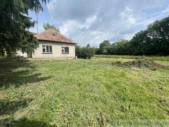 Rodinný dom v pôvodnom stave na polosamote len 5 km od vyh - 10