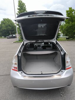 Toyota Prius Hybrid+LPG - 10