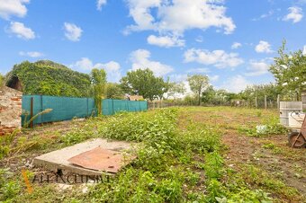 ALL INCLUSIVE | NA PREDAJ 2 RODINNÉ DOMY NA 998 m² POZEMKU,  - 10