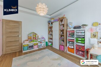 Exkluzívny 3-izbový byt s priestrannou terasou a kompletným - 10