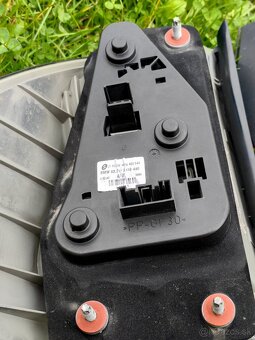 BMW X3 zadné svetlá - 10