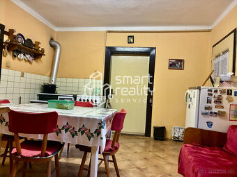 Dvojpodlažný rodinný dom Lovča - 10