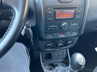 Dacia Duster 1.5 dCi 80 kW - 10