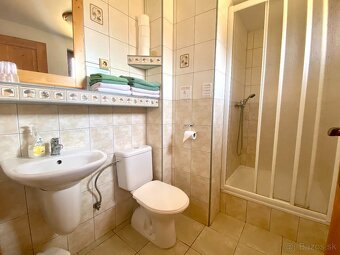 Chatka v areáli Holiday Village Tatralandia NA PREDAJ - 10