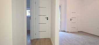 PNORF – nový 4i, 90 m2, 2x balkón, komora, kobka, Krížna ul. - 10