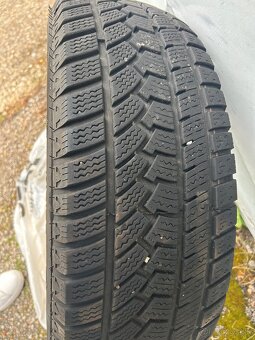 Predám 4ks - Pneu -SUV 225-65/17 - 10