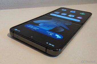 Samsung galaxy Z flip 4, nova folia, 25w nabijacka, komplet - 10