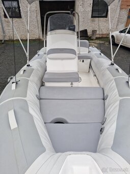 motorový čln ADVENTURE V-500 - 10