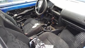 Lacno rozpredám VW Golf IV 1997-2006 na náhradné diely - 10