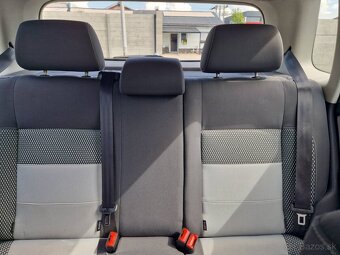 Predám Volkswagen Polo Cross 1.4 benzín,Klíma,Tempomat,8xgum - 10