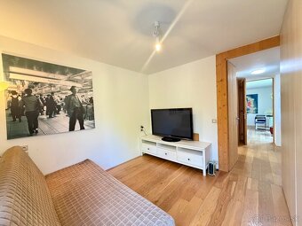 Ponúkam na prenájom unikatny  dvojizbový domček - 10