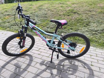 Kellys Lumi 50 dievčenský horský bicykel. Kolesá 20. - 10