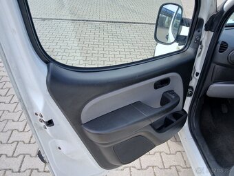 Fiat Doblo 1.9jtd 77kw combi model 2010 - 10