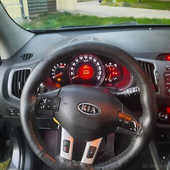 Kia Sportage 1.7 CRDi 85 kW  2WD - 2012 - 10