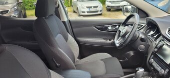 Nissan Qashqai benzin 117 kW automat 1.majitel rok 2020 naj. - 10