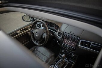 Volkswagen Touareg II 3.0 V6 TDI BMT 4motion mountain - 10
