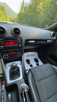Audi A3 8P 1.9 TDi 2009 Sportback Sline - 10