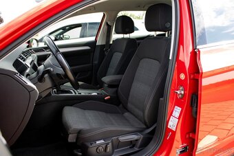 Volkswagen Passat Variant 2.0 TDI DSG Business - 10