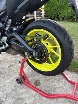 Yamaha MT09 2016 - 10