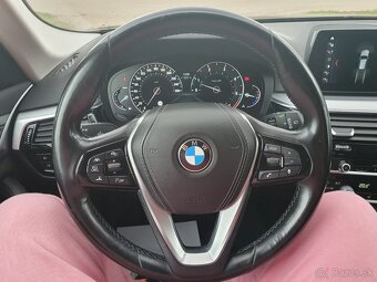 Predám BMW 530d Touring Xdrive - 10