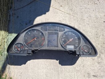 Audi A4 B6 diely 30€ kus osobný odber - 10