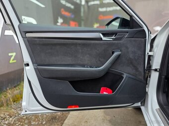 Škoda Superb Combi 2.0 TDI SCR Sportline DSG - 10