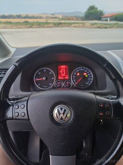 Vw touran 2.0tdi HIGHLINE - 10