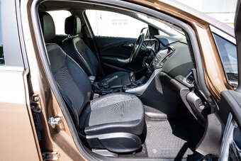 Opel Astra Sport Tourer ST 1.4 Turbo 120k Enjoy - 10