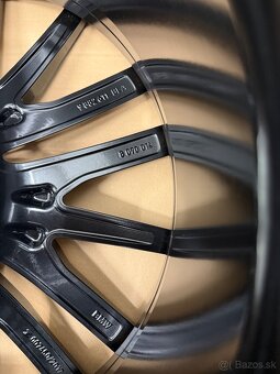 Nepoužité hliníkové disky 5x112 R22 BMW X5 X6 X7 Style 744M - 10