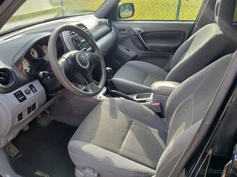 Toyota Rav4 - 10