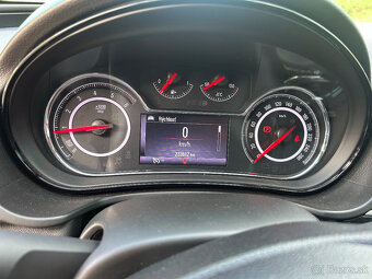 Opel Insignia SW 2016 - 10