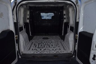 Fiat Doblo Cargo Combi 1,3 JTD, M5, 66 kW, na diely - 10