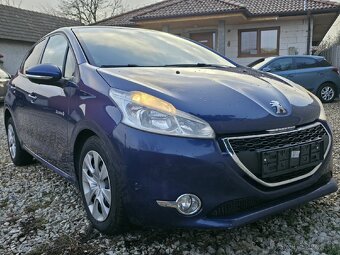 Peugeot 208 • 1.2 Benzín • 2014 • 180 Tisíc KM - 10