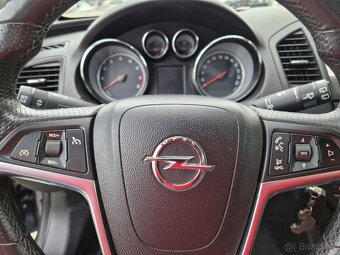 Opel Insignia ST 1.6 Turbo ECOTEC Cosmo - 10