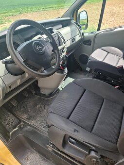 Opel vivaro - 10