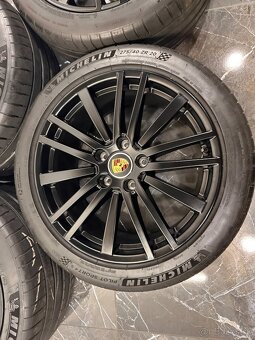 original Porsche Panamera R20 GTS 971601025C - 10