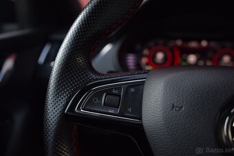Škoda Octavia Combi VRS 2.0TDI DSG7 NEBURANE, SERVISNÁ KNIHA - 10