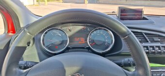 Peugeot 3008 1.6 hdi - 10