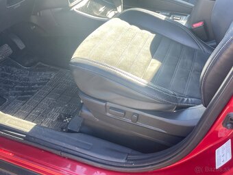 Mitsubishi Outlander 4x4 benzin automat SK 7 miest 2019 - 10