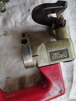 Sada adaptérov na ručnu vrtačku. - 10