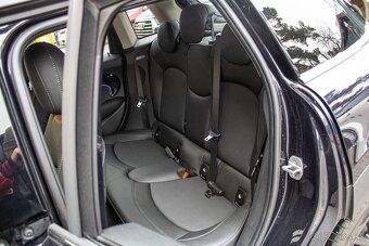 Mini Cooper Clubman 1.5T, 100 kW, automat, 2023 - 10