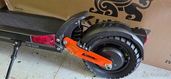 Elektrická kolobežka Joyor T10 nová - 10