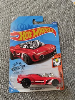 Hot Wheels autíčka - športiaky 2/2 - 10