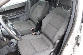 Mitsubishi Colt 1,3 i 70 kW - 10